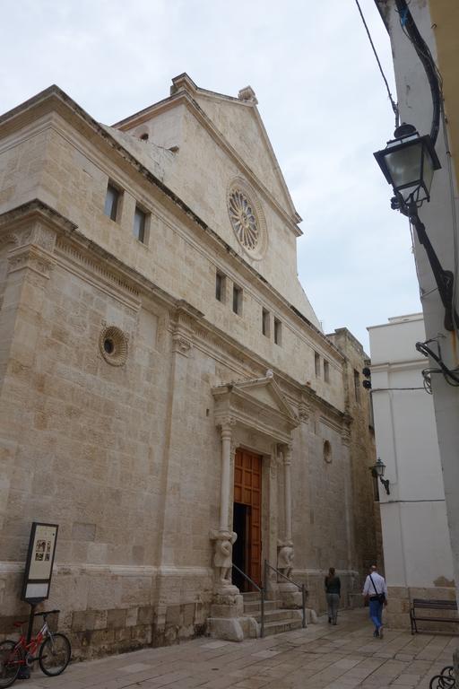 B&B Al Duomo Mola di Bari Exterior photo